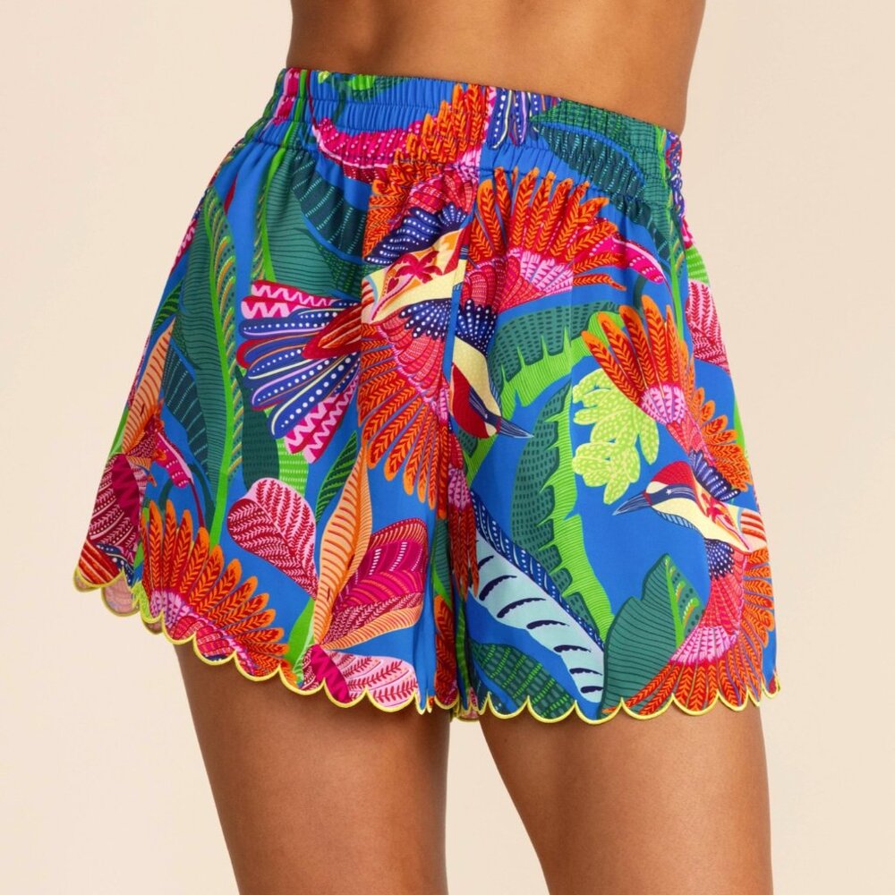 Celine Scallop Hem Short